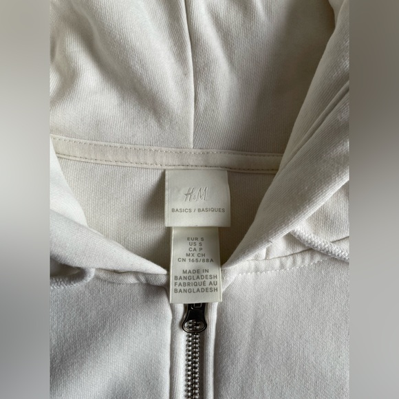 H&M vest - Picture 9 of 10